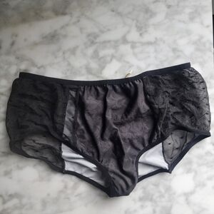 NWOT Naja Ruched Booty Bikini Cut Panties, Size L